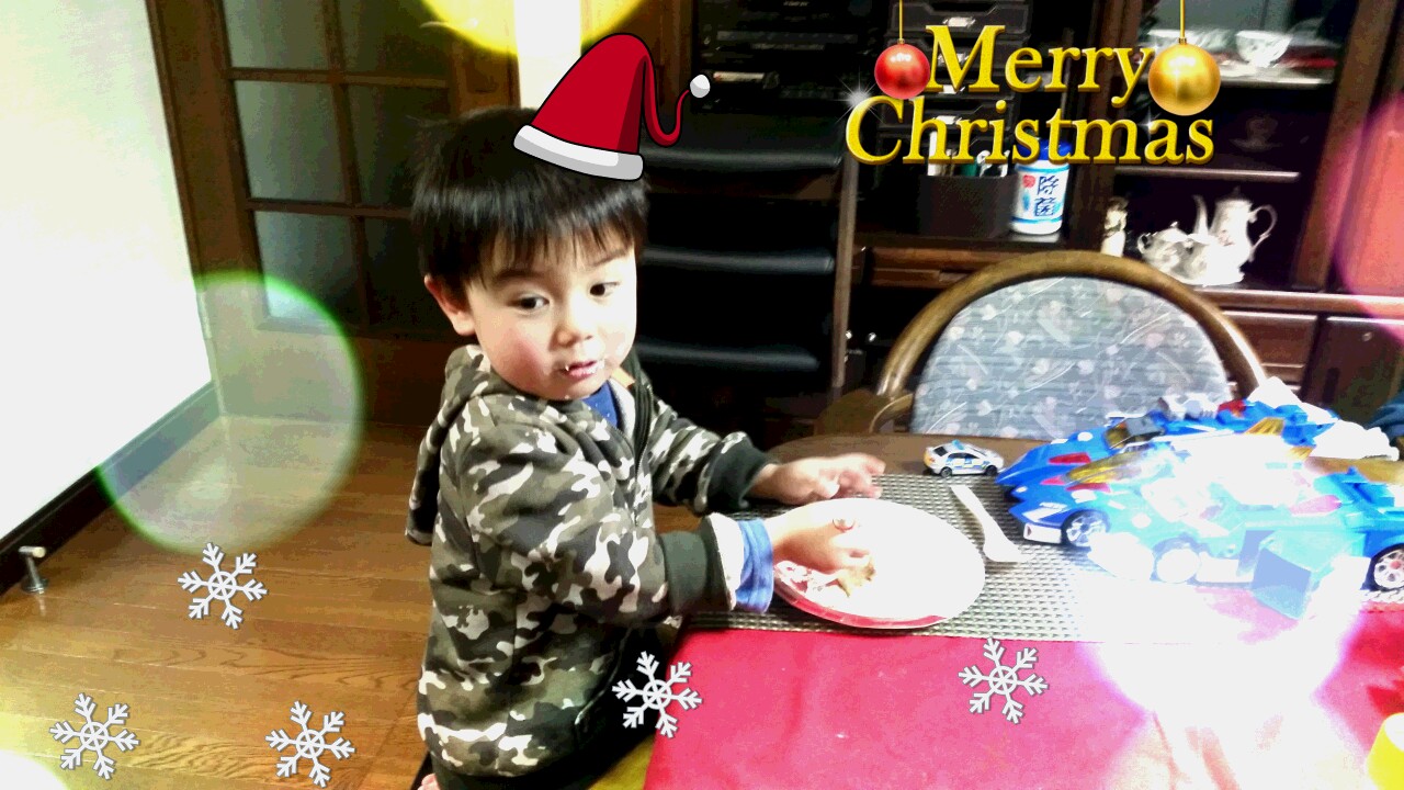 15-12-21-12-33-56-474_deco